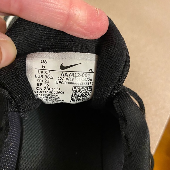 Brand new condition Nike’s - Picture 8 of 8